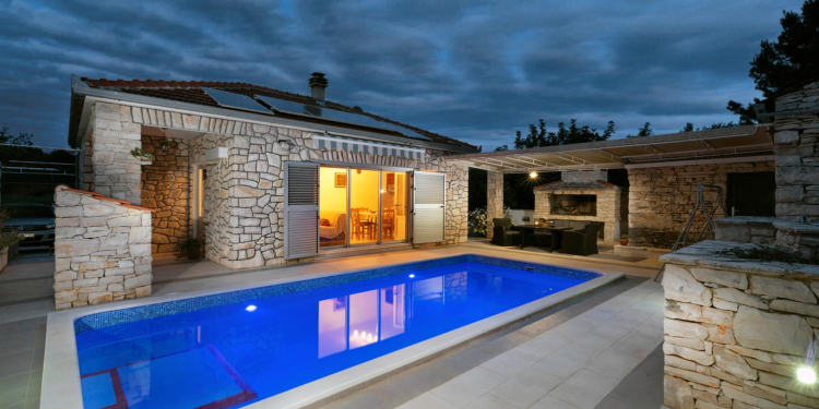 Solar Holday Home Ivona